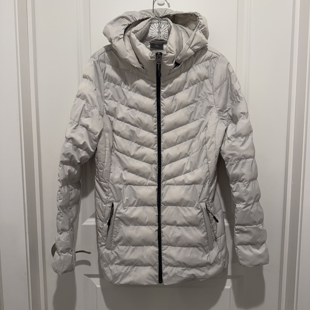 32‎ Degrees Heat Puffer Jacket Silver Size Medium Wind Resistance